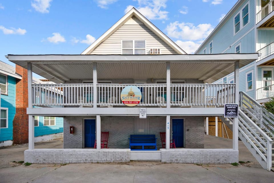 Sand Dollar Suites 4 House in Carolina Beach