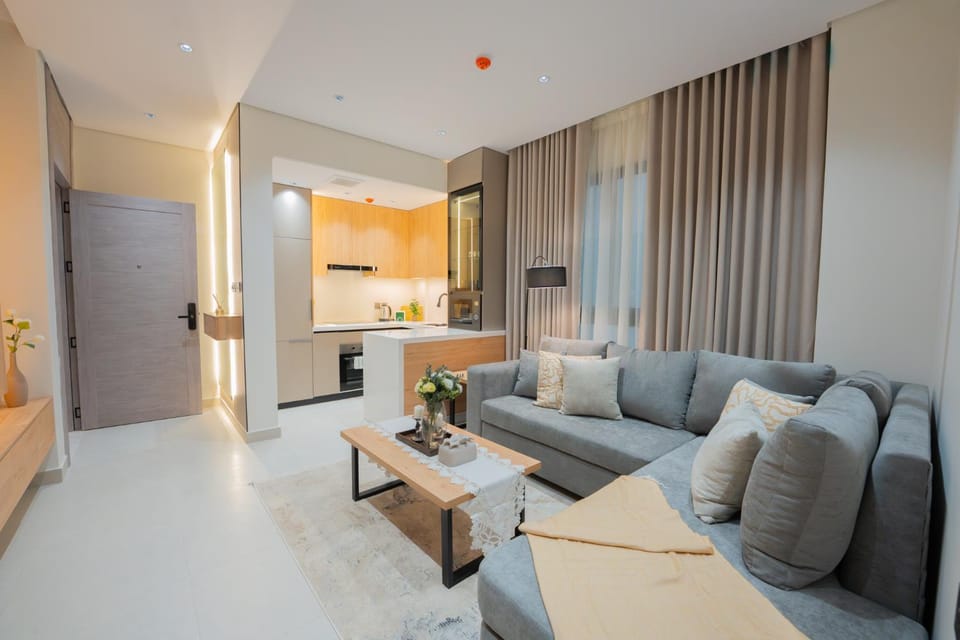 Kitchen or kitchenette, Living room, Seating area, Dining area, minibar
