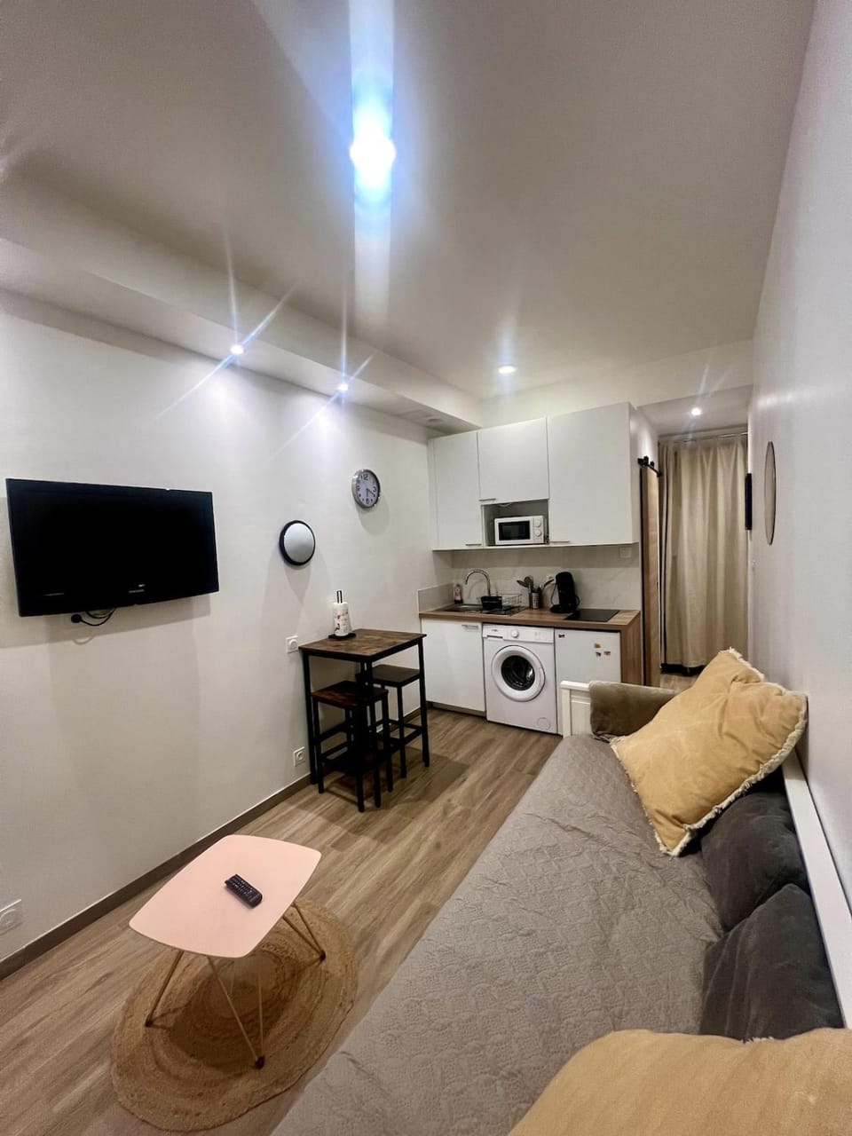 Joli Studio Toulouse - Cartoucherie - Tram - Parking Apartment in Toulouse