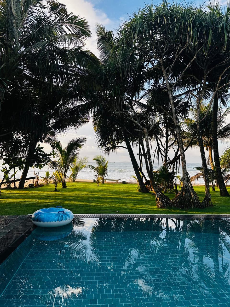Day, Natural landscape, Garden, Garden view, Pool view, Sea view, Swimming pool