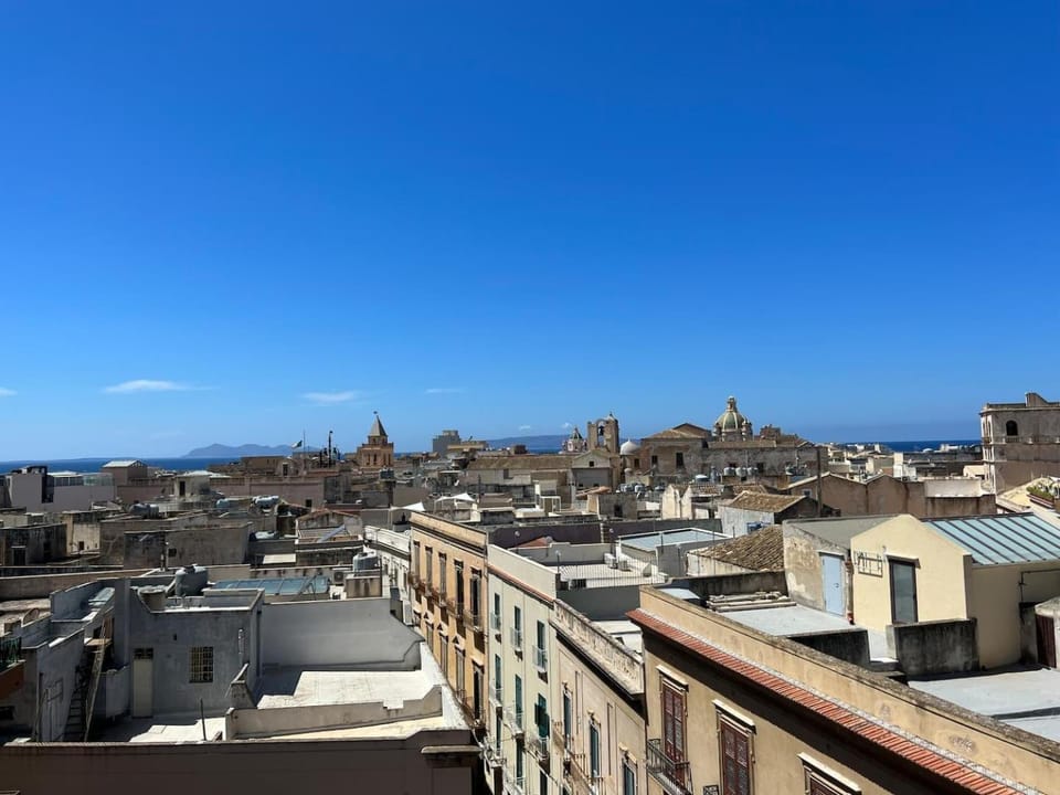 The Terrace of the Egadi Apartment in Trapani