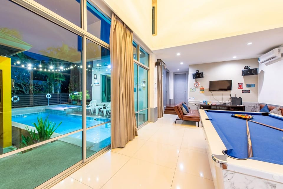 บ้านPP Poolvilla Pattaya Villa in Pattaya City