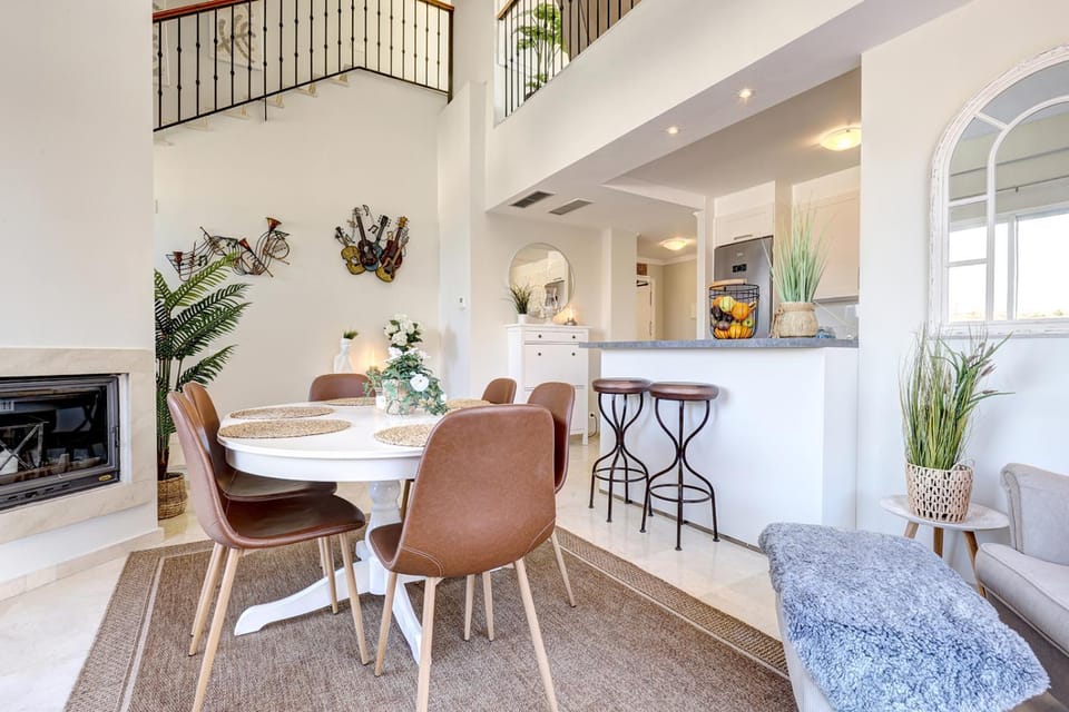 Exquisite Penthouse Duquesa-Sabinillas-Manilva Apartment in Costa del Sol