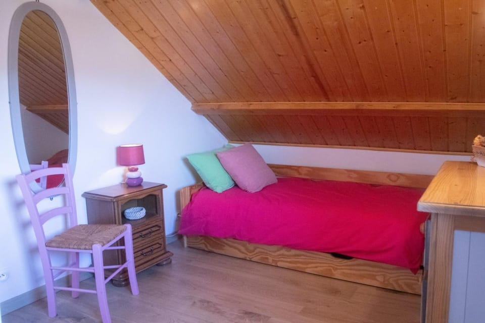 Property building, Living room, Bedroom