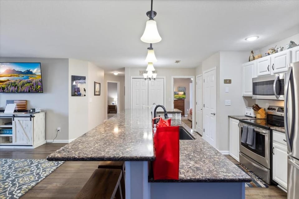 Lakefront Condo with Boat Slip House in Osage Beach