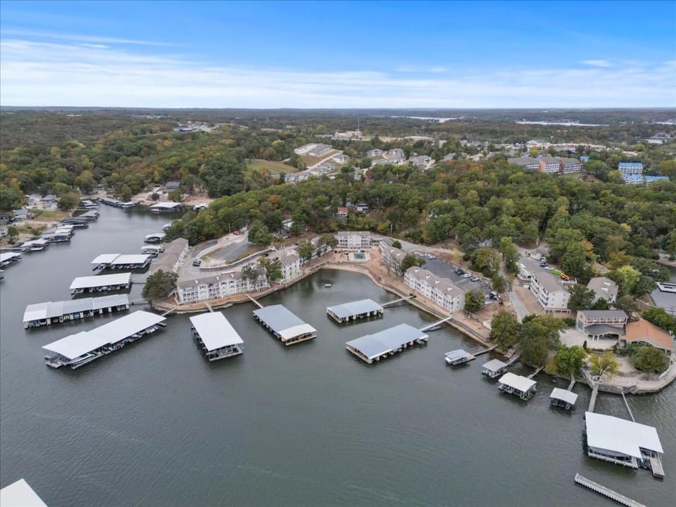 Lakefront Condo with Boat Slip House in Osage Beach
