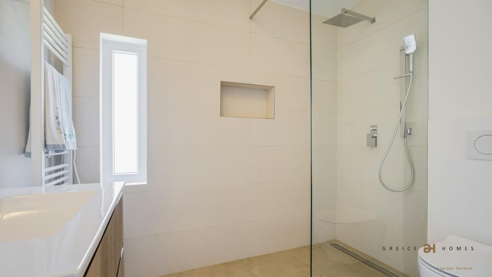 Greice Homes - Villa Carob Tree Villa in Quarteira