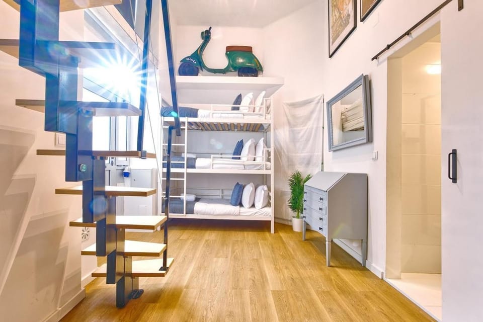 Vita Portucale ! Ajuda Mezzanine Apartment in Lisbon