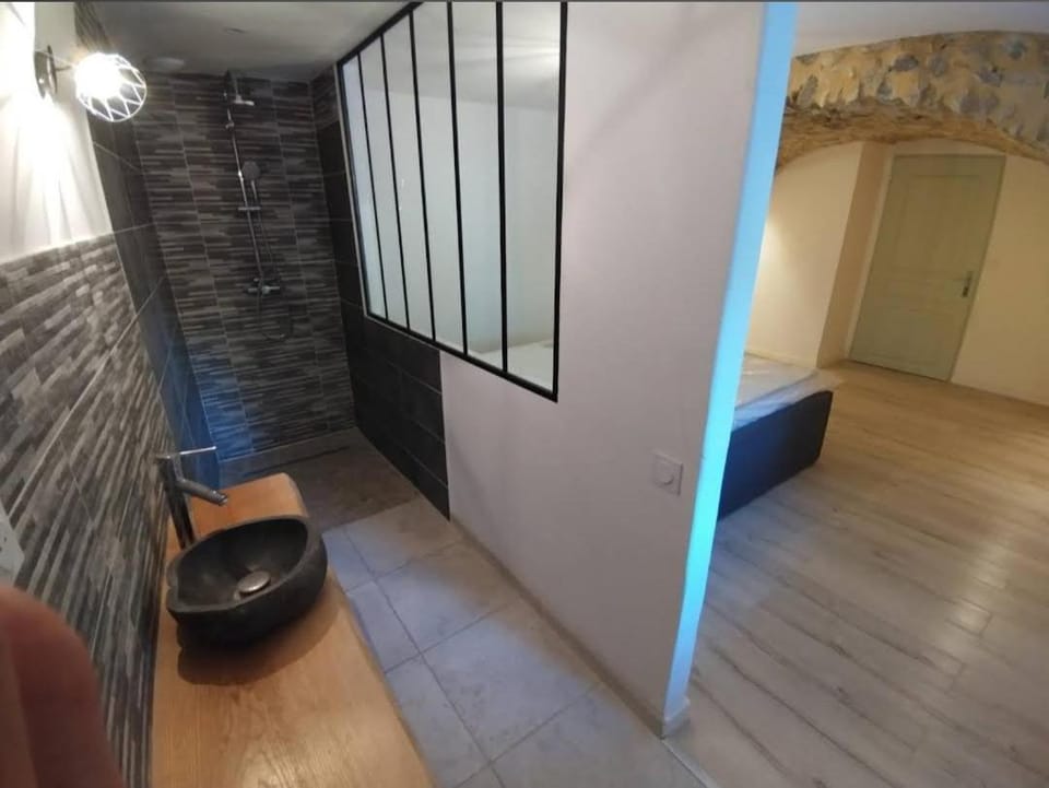 Bathroom, Bedroom
