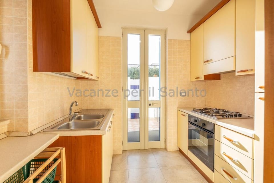 Casa Smeraldo House in Marina di Mancaversa-Giannelli
