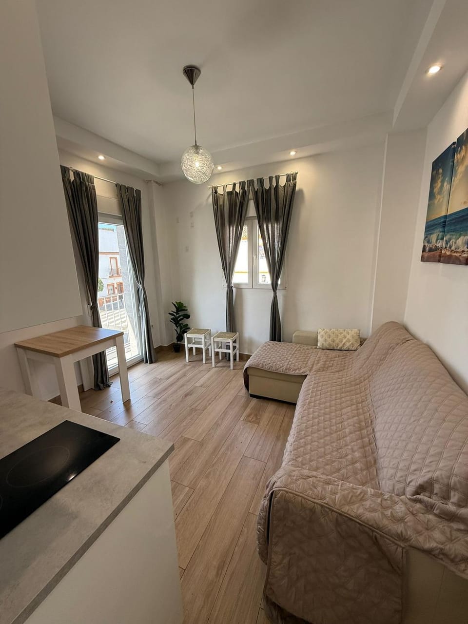 TV and multimedia, Living room