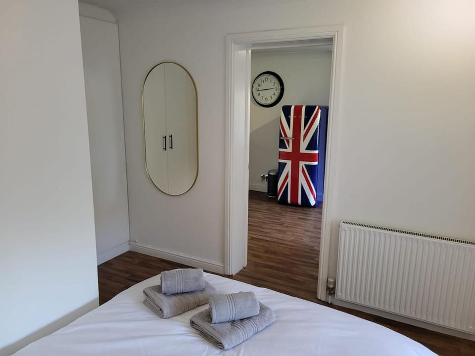 Little Brookfield Apartment in Lymington