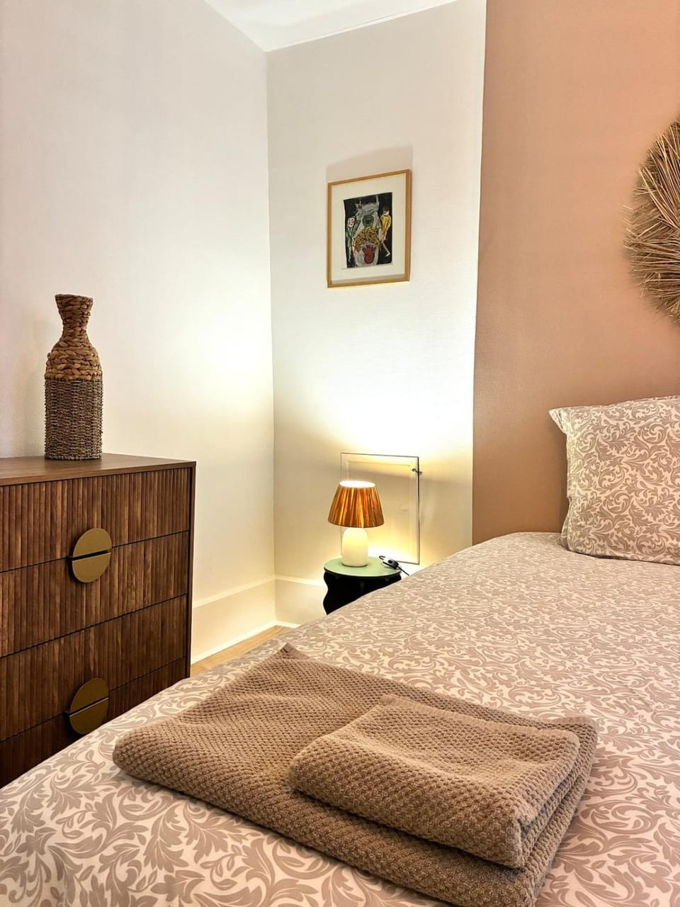 Appartement de 60 m2 avec 2 chambres et place de parking, Dijon cœur de ville Apartment in Dijon