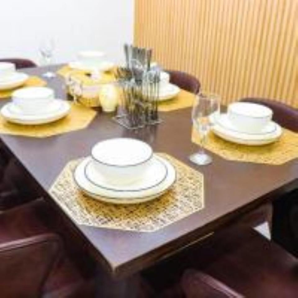 classy executive two bedroom apartment with fully equipped gym ample parking space , swimming pool children playing ground and amazing scenic views Apartment in Nairobi