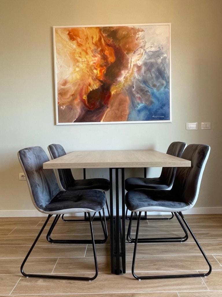 Living room, Decorative detail, Seating area, Dining area