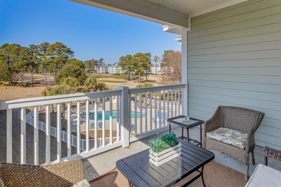 Golf Getaway! Condo w/ Pool Access in Myrtle Beach House in Myrtle Beach