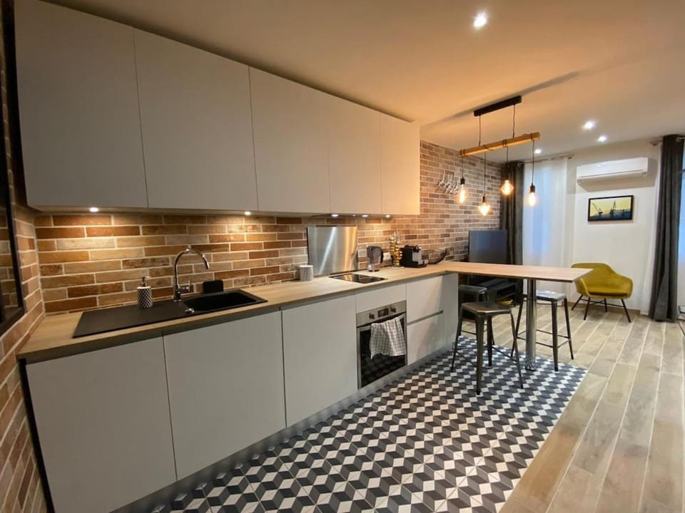 Oustaou de Claire - Clim, Parking, 100 m du Vieux Port Apartment in La Ciotat