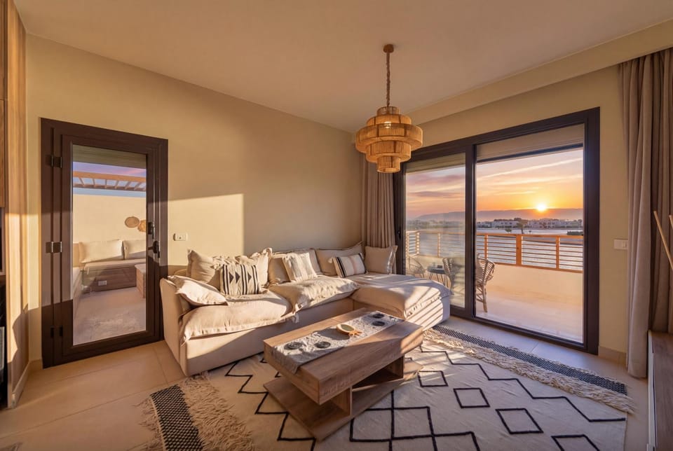 Amazing Sunset View Apartment with modern style Apartment in Hurghada