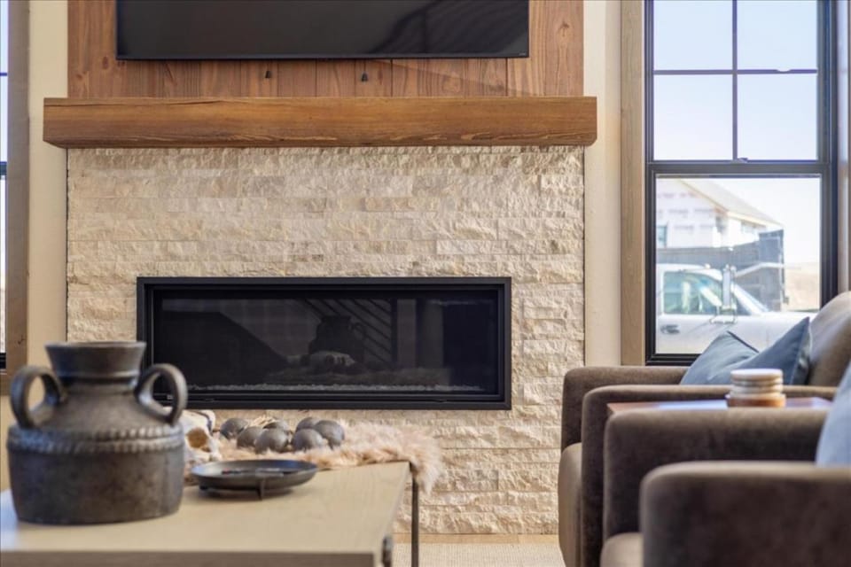 Luxury Family getaway with hot tub House in Red Lodge