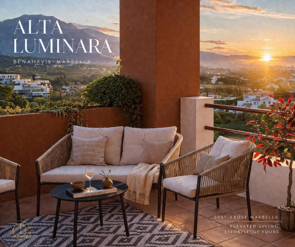 Natural landscape, View (from property/room), Balcony/Terrace, Mountain view, Sunrise