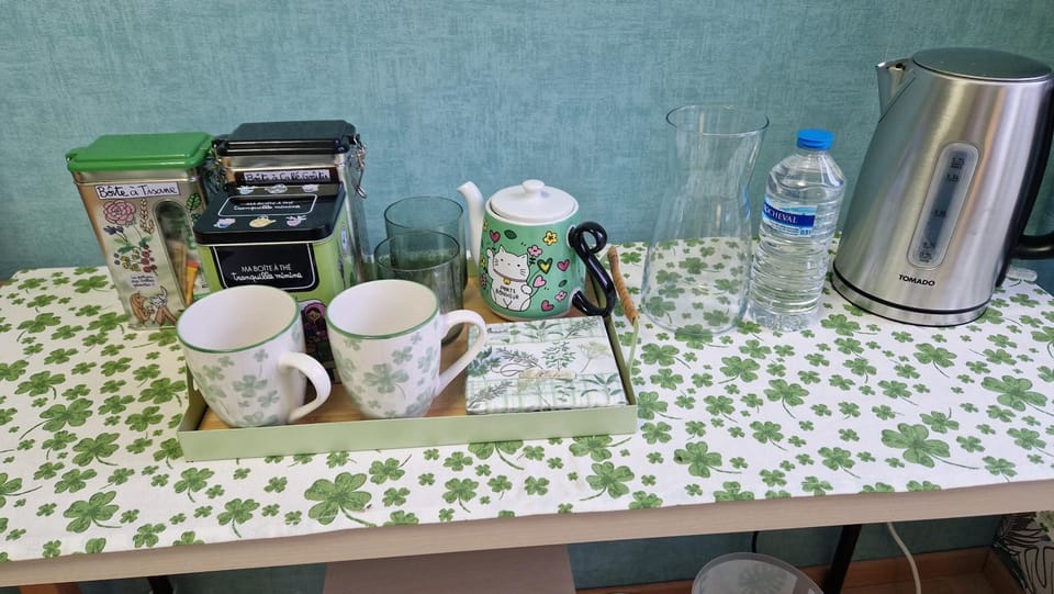 Coffee/tea facilities