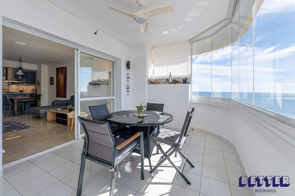 Beachfront 2BR w Seaviews By Better Bookings Apartment in Fuengirola