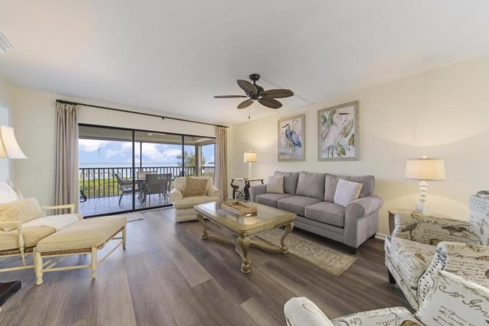 Sunset Captiva Bayside Unit 104 condo Apartment in Sanibel Island