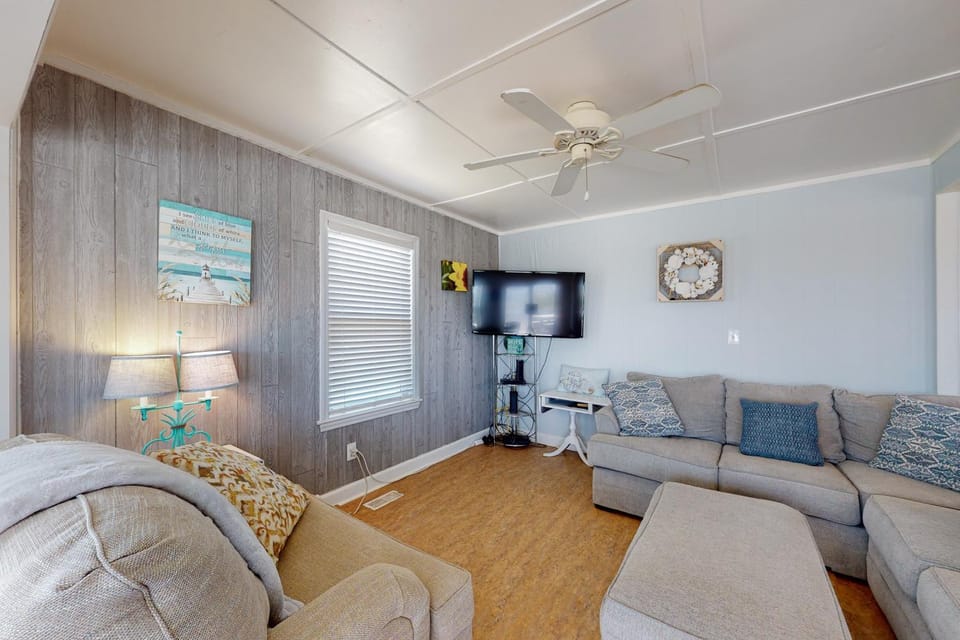 SC1905N Buckeye Beach House in Surf City