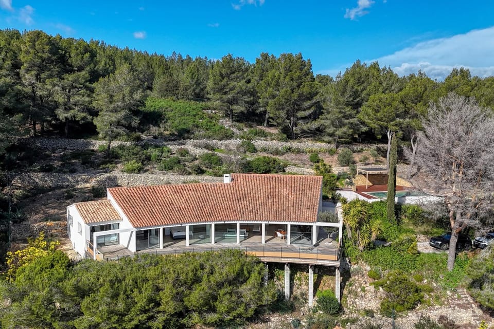 Property building, Natural landscape