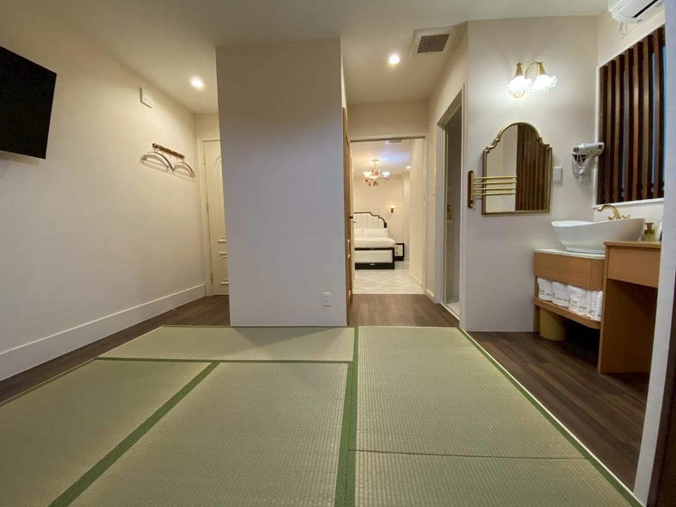 Osaka City - Hotel - Vacation STAY 76641v Hotel in Osaka