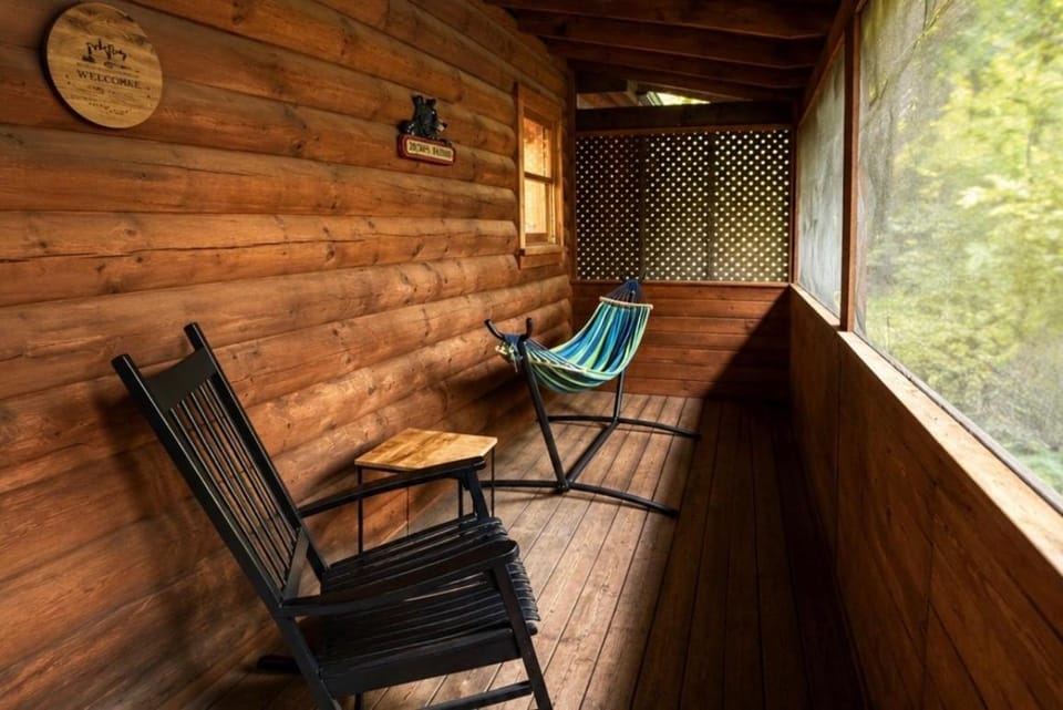Smoky Grace home House in Gatlinburg