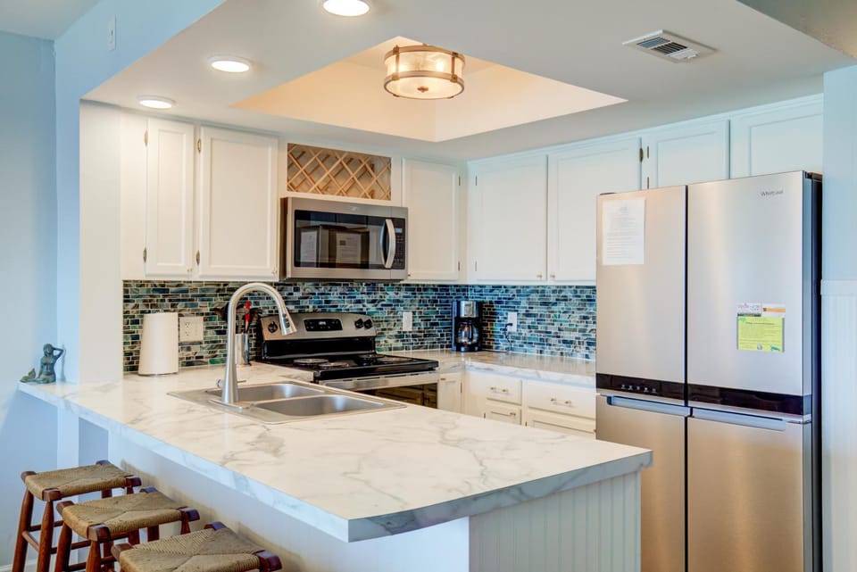 SCSC825 Surf Condo 825- Beach Bliss House in Surf City