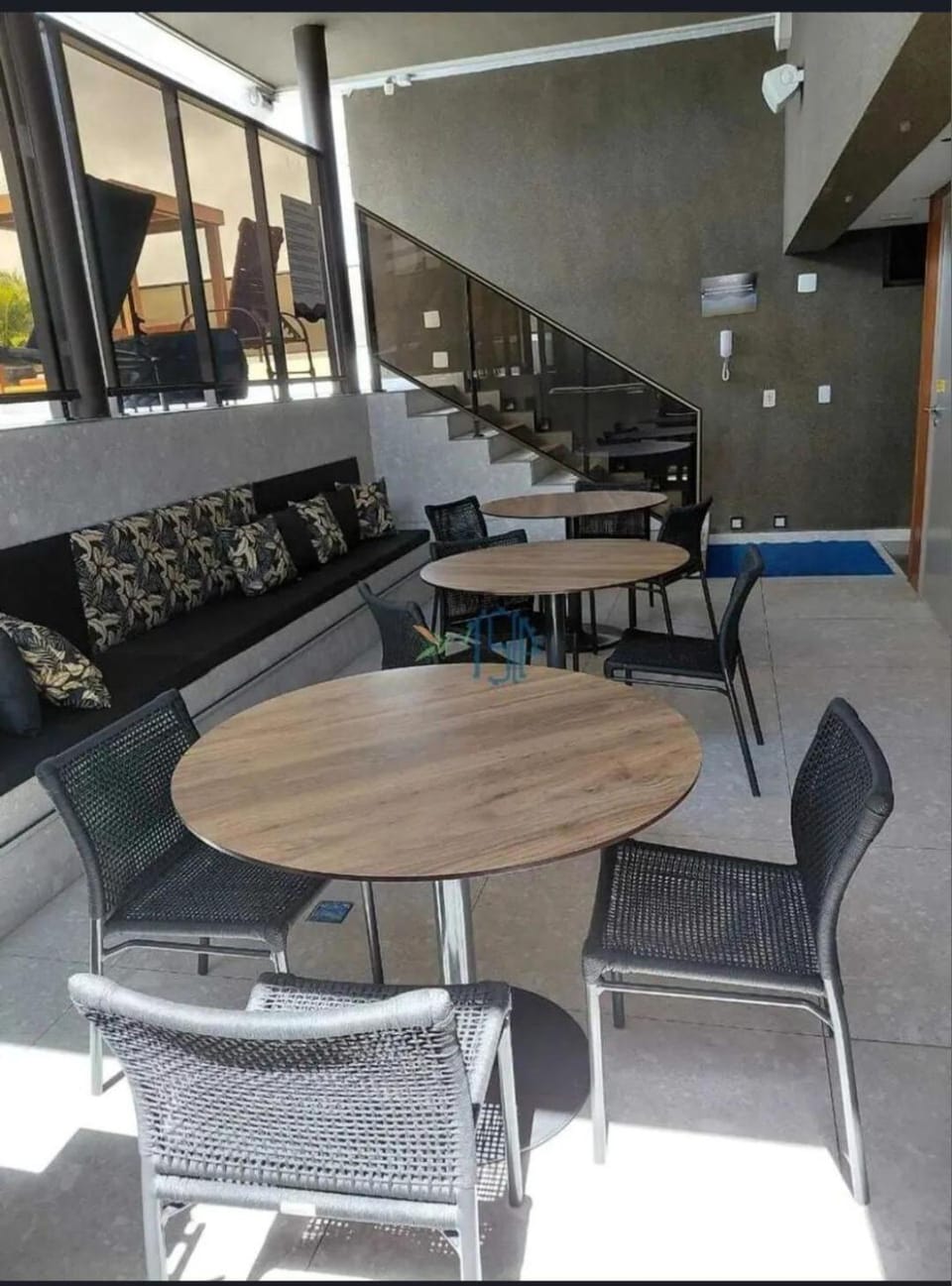 Seating area