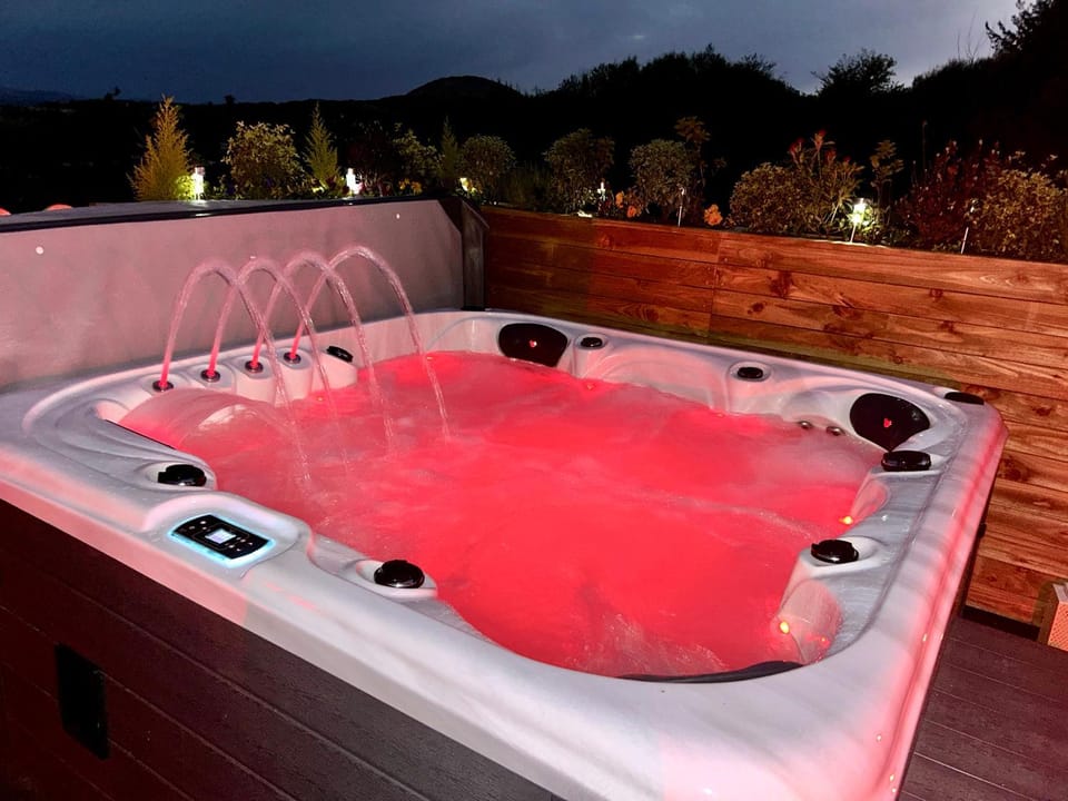 Westcove view three bedroom luxury house with hot tub House in County Kerry