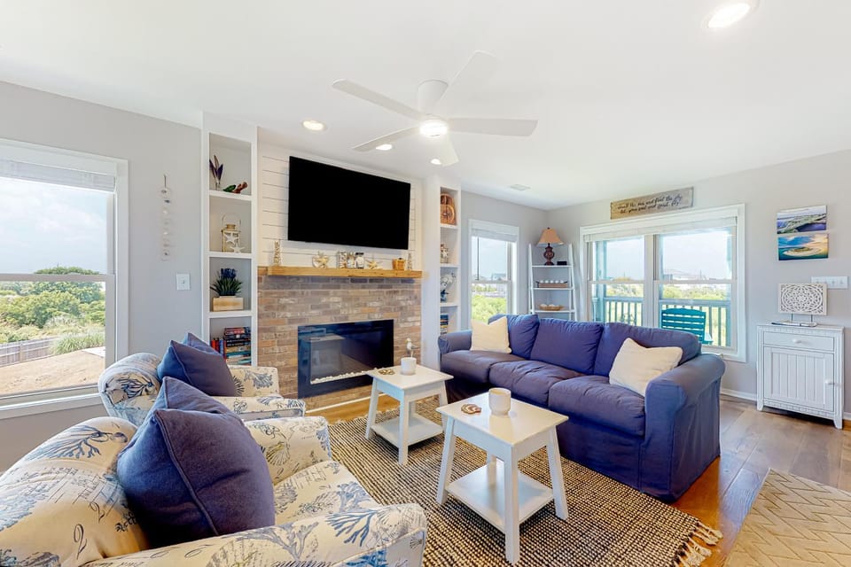 TBSP2120B Compass Rose- Serenity Point House in Topsail Beach