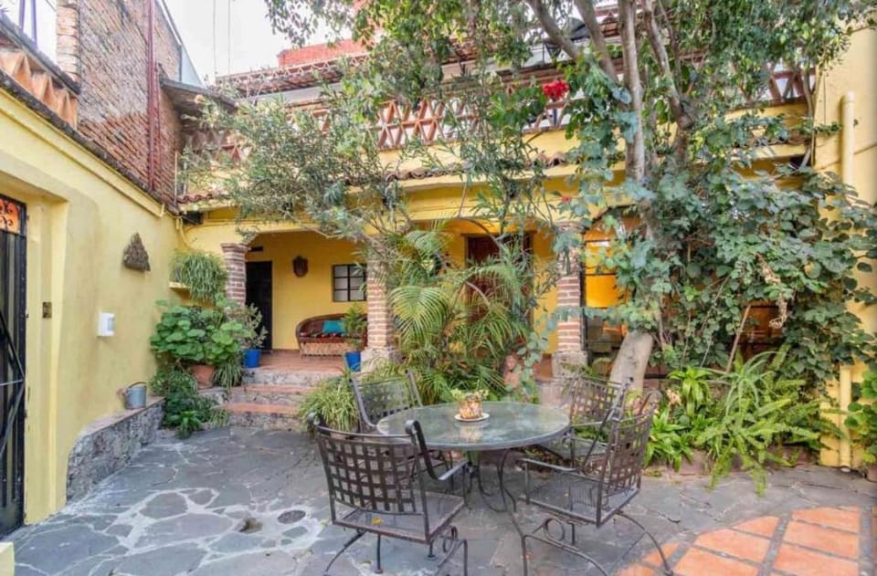 Business in-suite with office Vacation rental in San Miguel de Allende