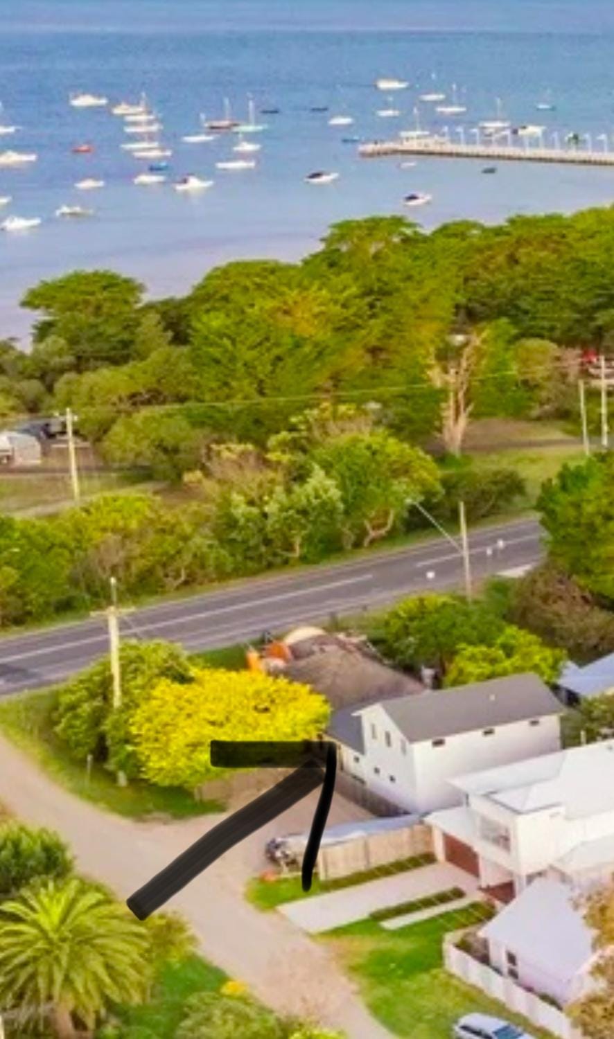 Loquat, Sorrento Apartment in Melbourne Road