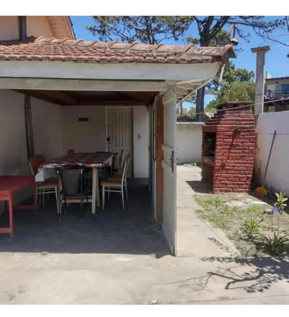 Nafaro House in Villa Gesell