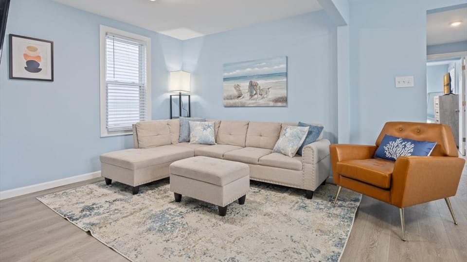 North WW 3BR 1st Floor - Steps to the Beach House in Wildwood