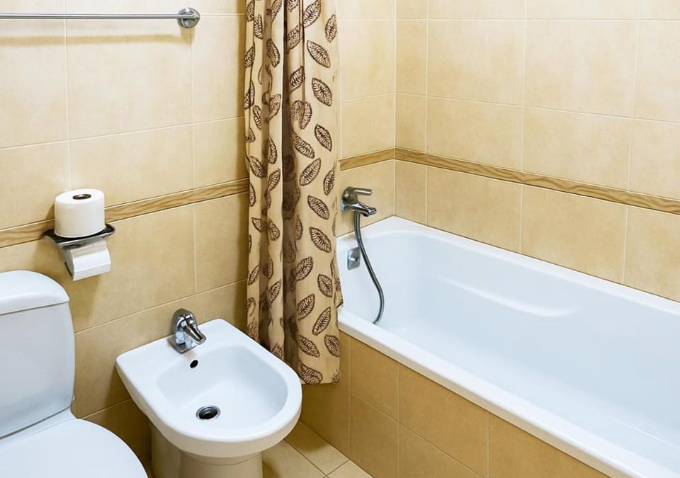 Bathroom, Bath