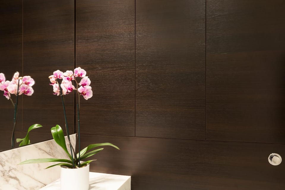 Bathroom, Decorative detail