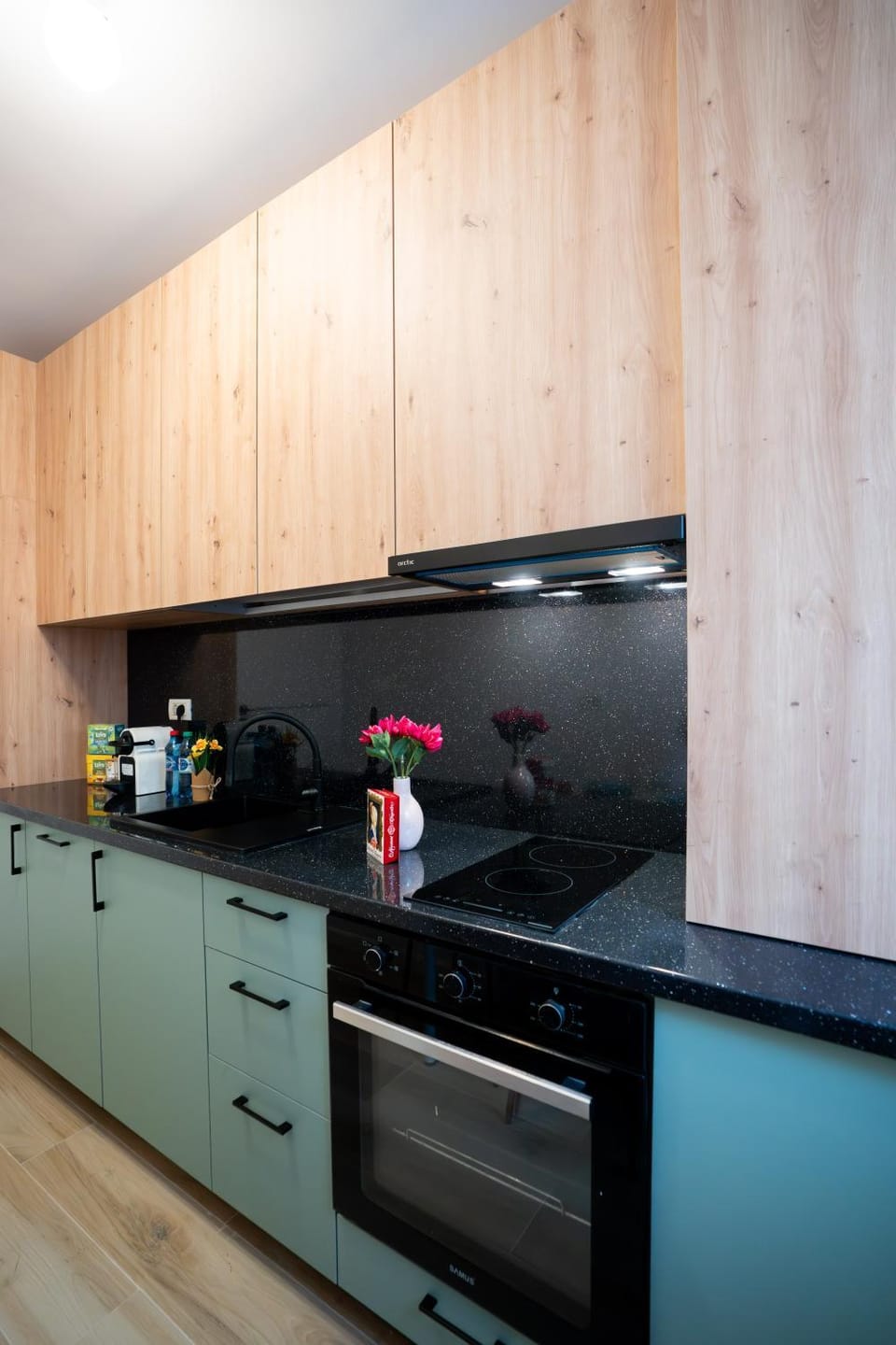 Soni Exclusive Apartments 137 Plaza with Private Parking & Self Check-in Apartment in Bucharest