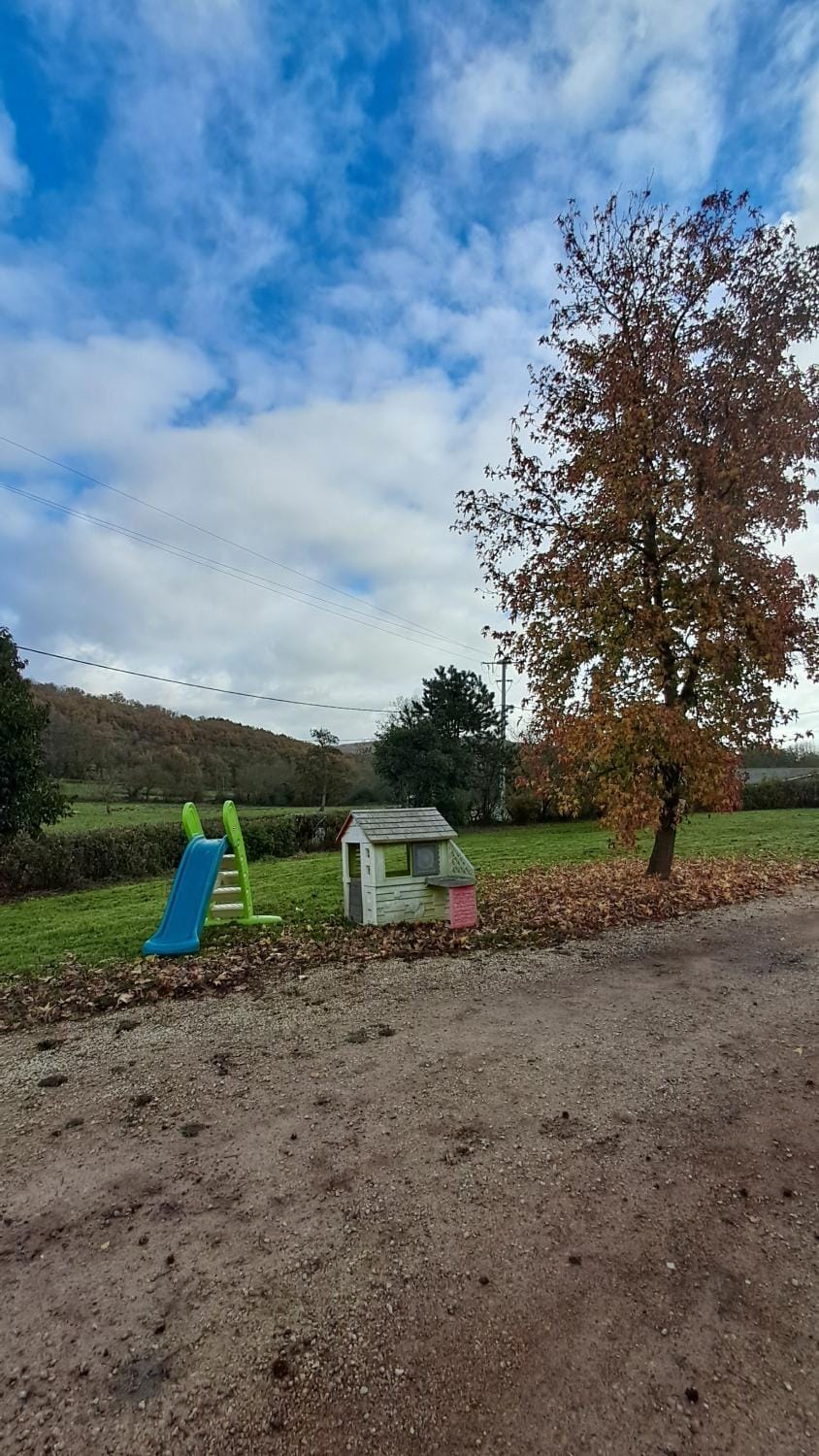 Hébergement dans le vignoble du Mâconnais Apartment in Bourgogne-Franche-Comté