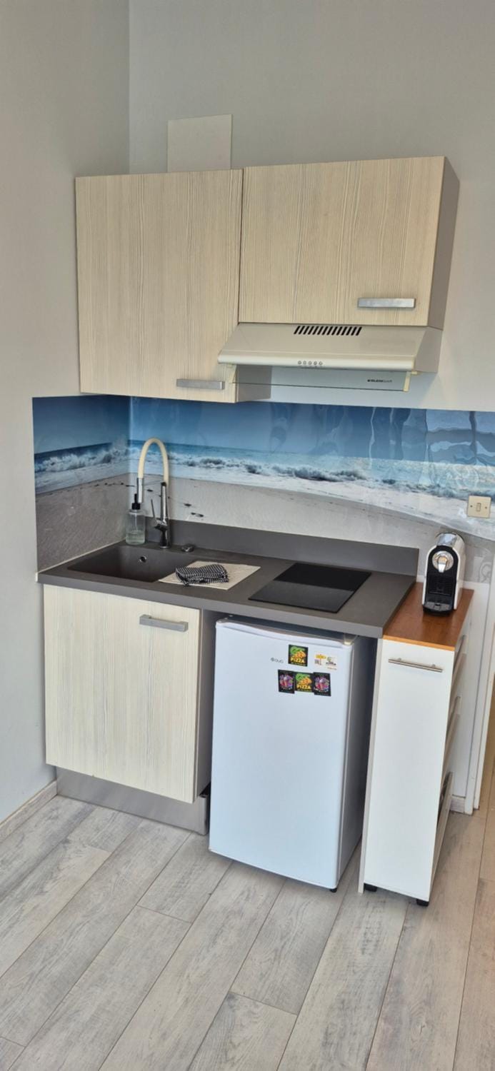 Petit cocon climatisé, vue mer et wifi Apartment in Agde