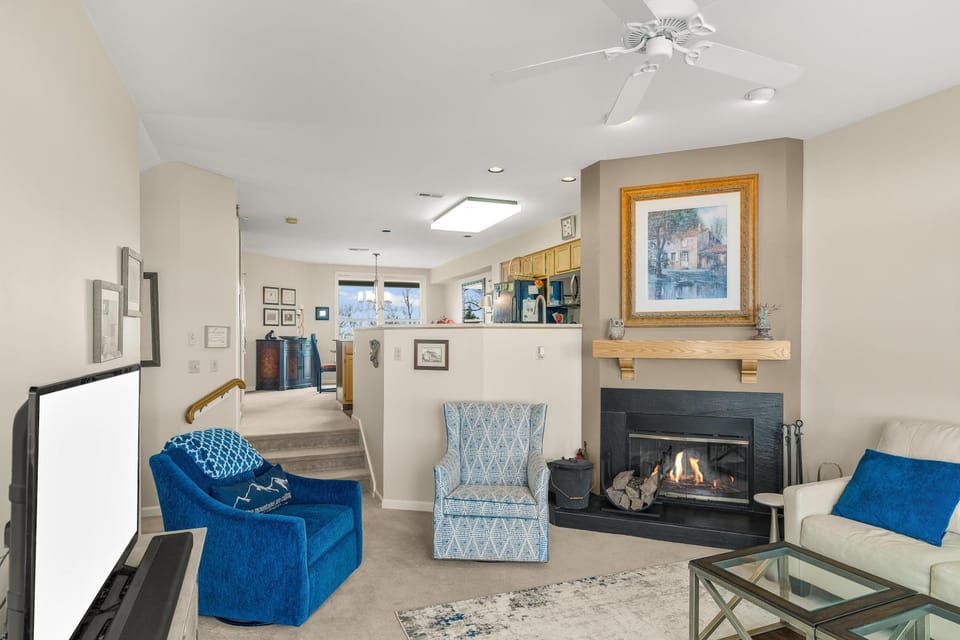 Shenandoah Ridge 04 with Wintergreen Advantage House in Nelson County