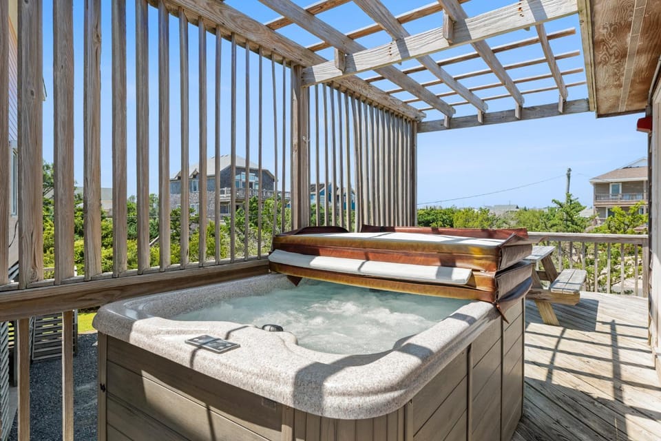 Hot Tub, Balcony/Terrace