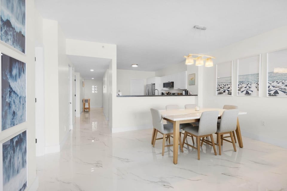 Le Golden Bay 902 STR-00876 Apartment in Sunny Isles Beach