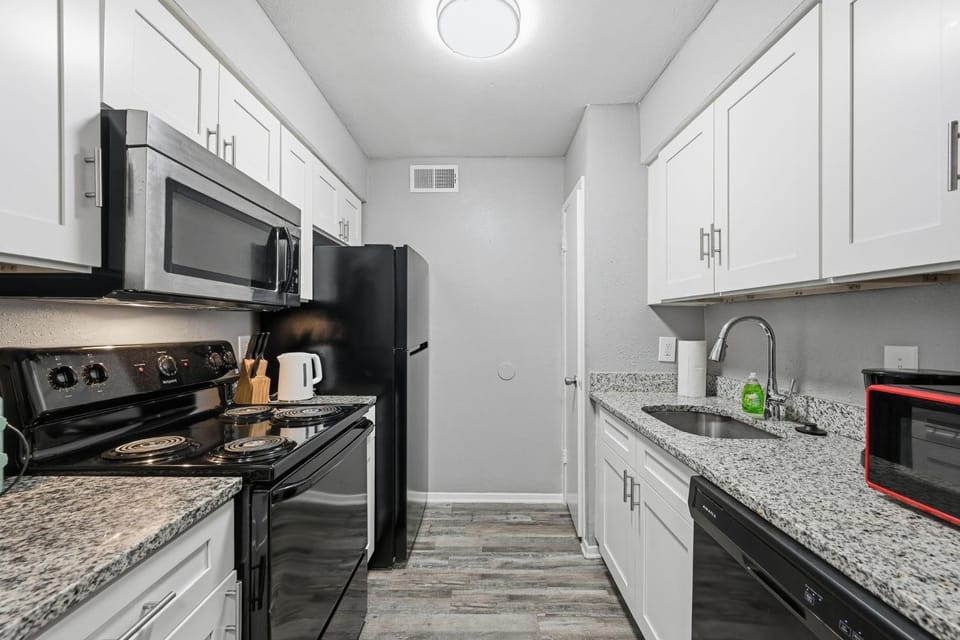 Denton pad with 2BR comfort Apartment in Denton