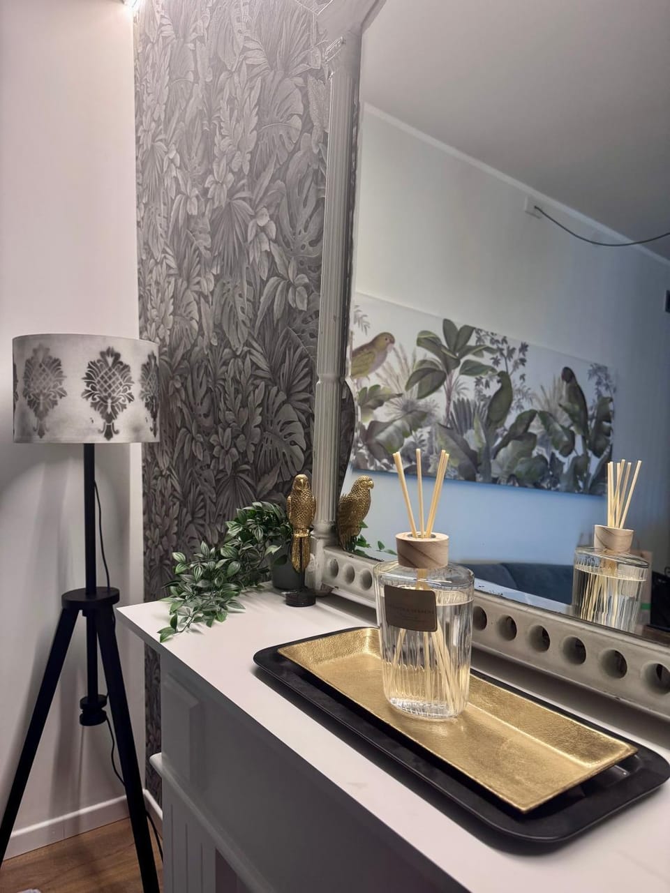 Skyline Genova Suite - a 2 passi dalla stazione Apartment in Genoa