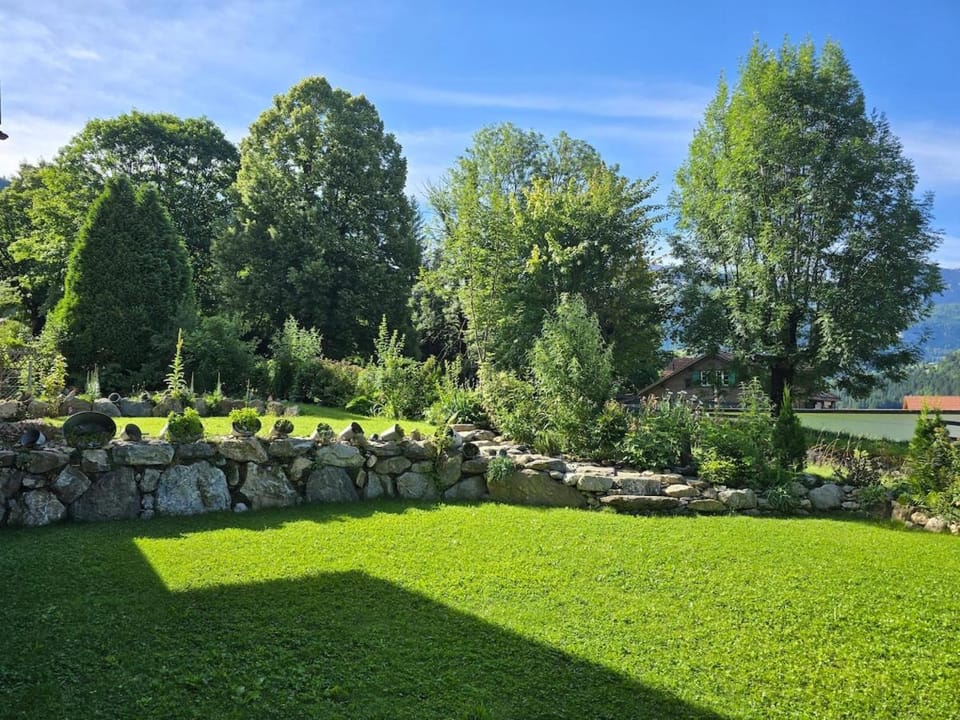 Beautiful 4-room apartment with 8 sleeping places Apartment in Canton of Valais